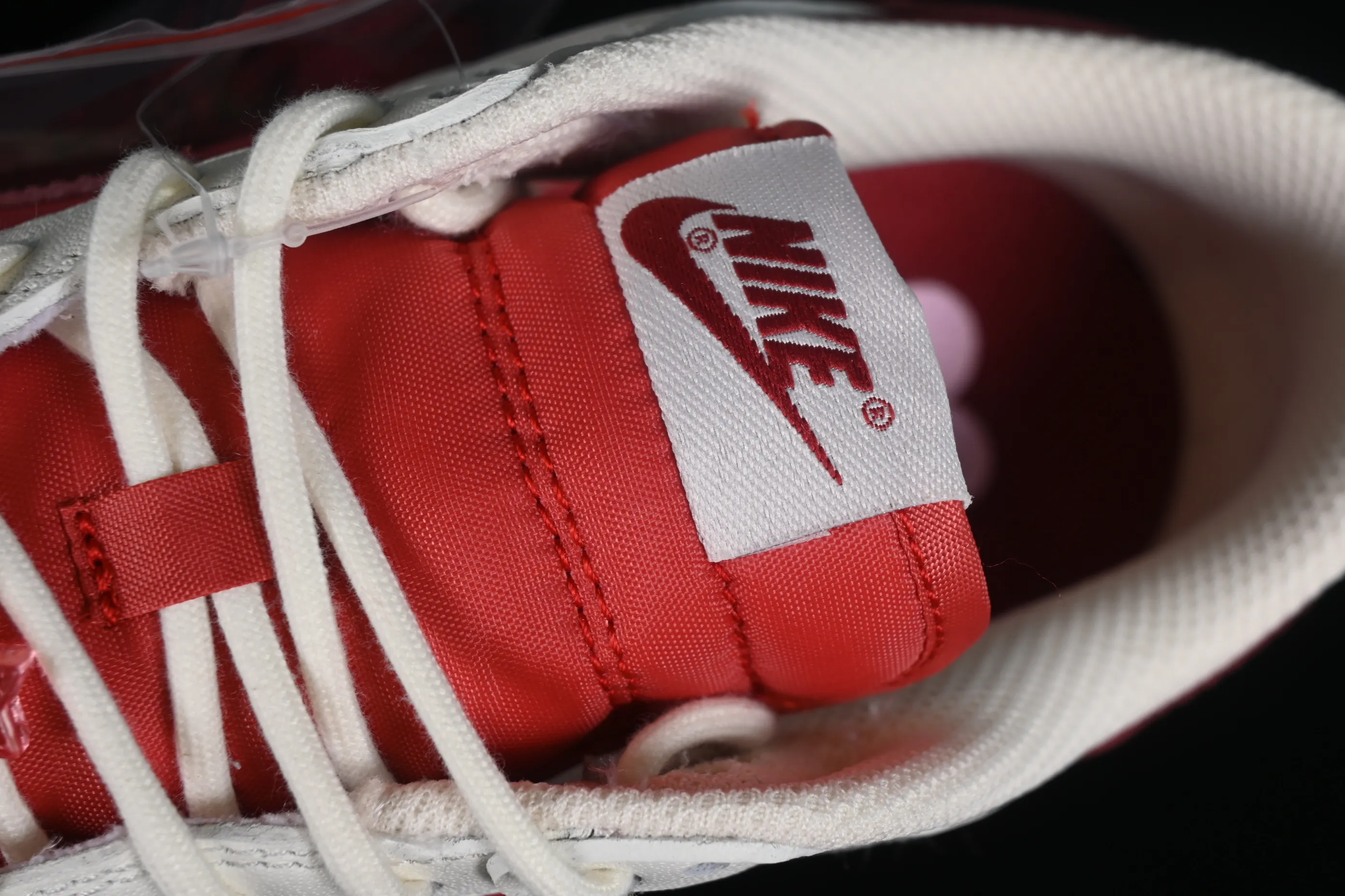 All categories Nk SB Dunk series Nk SB Dunk Low low-top sneakers Nk Dunk Low GS "Valentine's Day" Valentine's Day color SB low-top casual sneakers HF0736-161